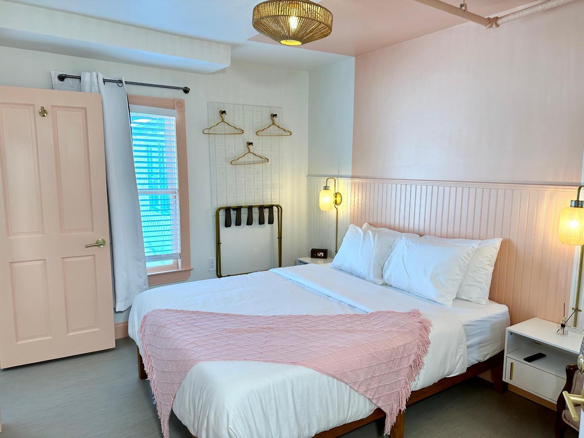 Peninsula Bed & Cocktails Hotel Gulfport Kültér fotó